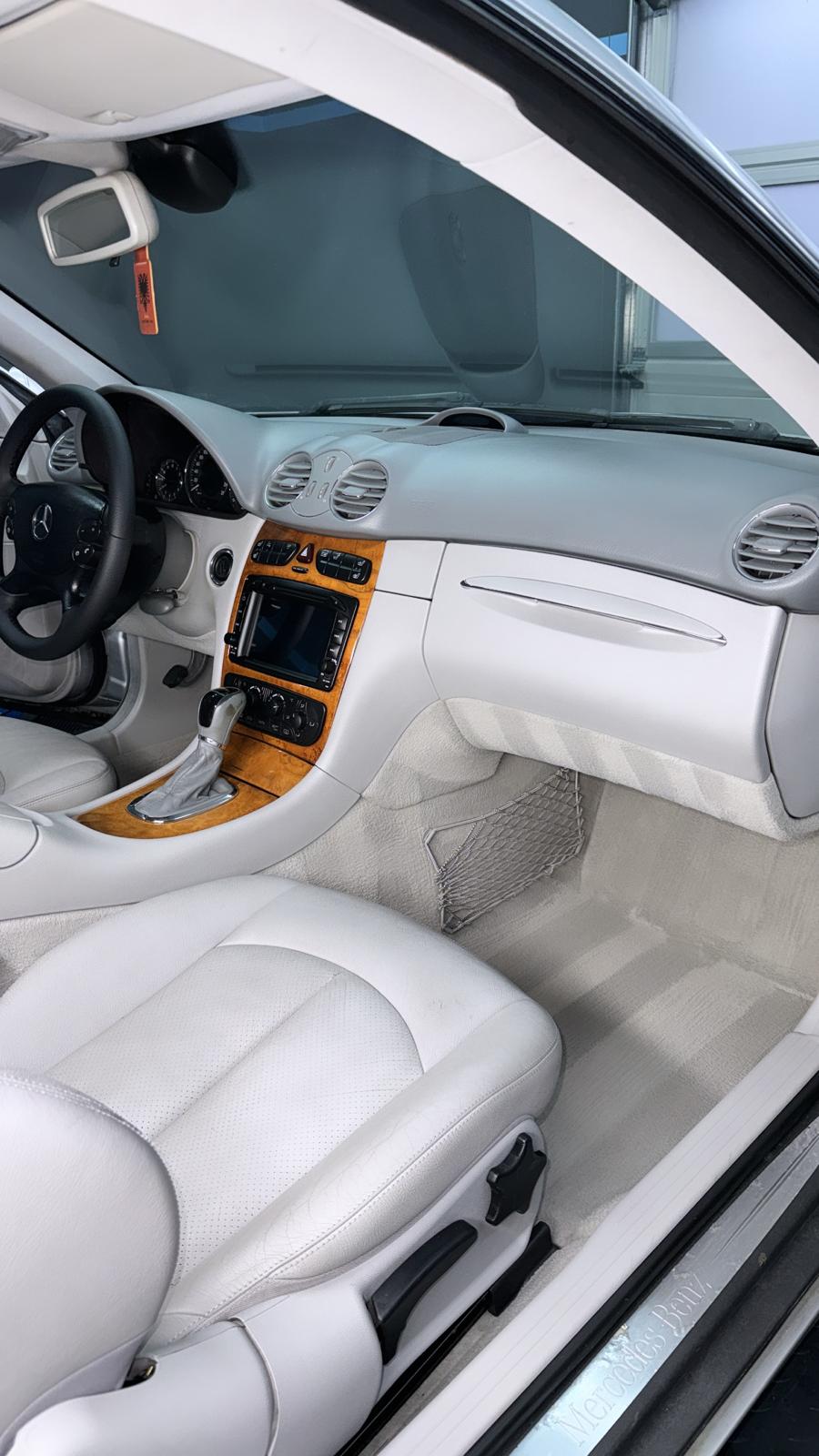 Mercedes CLK Beifahrerseite nach Komplett-Innenreinigung